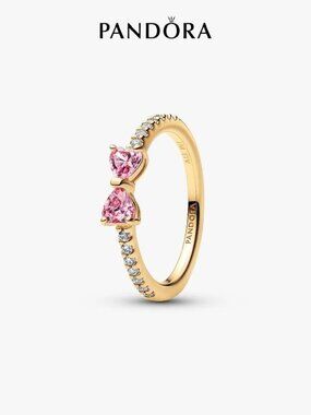 Pandora Sparkling Pink Bow Ring